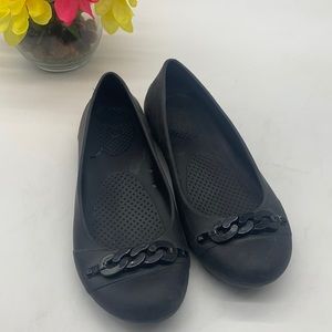 CROCS Gianna Black Chain Embellished Ballet Flats Sz 8. CR3033D